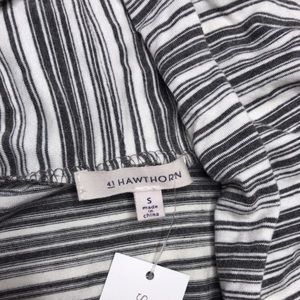 Small 41 Hawthorn coverup, sweater